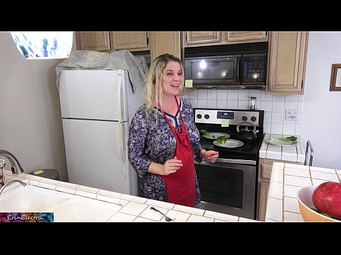 ❤️ Gigatasan siya ni stepmom sa kusina sa wala pa ang iyang date Porn video sa pornograpiya ceb.niceporn-tv.ru ❤